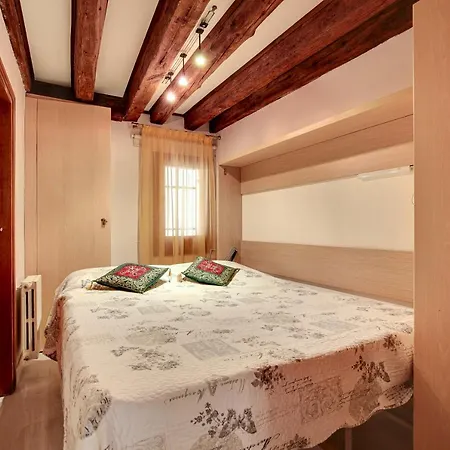 公寓 Smeraldo Loc-03081 *